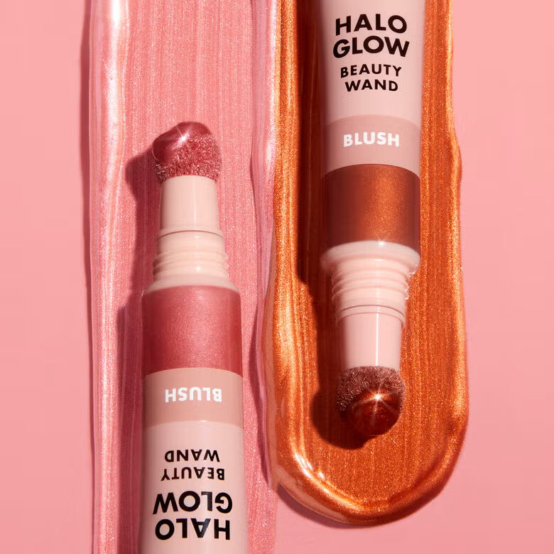 BERRY RADIANT - E.L.F Halo Glow Blush Beauty Wand Rubor Liquido