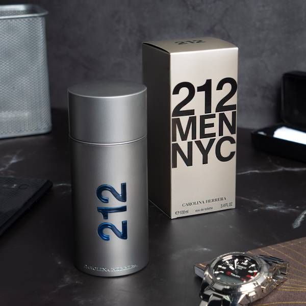 Carolina Herrera 212 NYC Men Perfume Para Hombre Eau De Toilette (100mL/3.4oz)