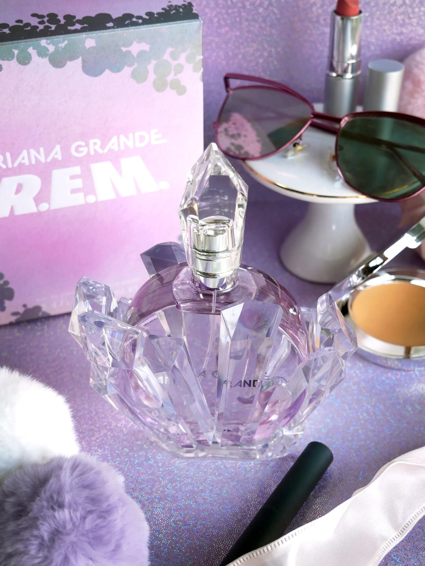 Ariana Grande R.E.M Perfume Para Mujer Eau De Parfum (100mL/3.4oz)