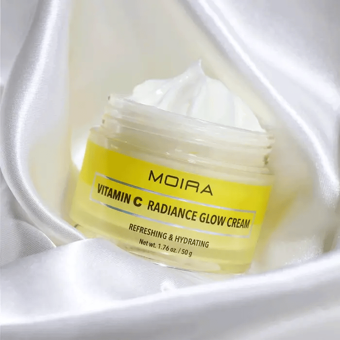 MOIRA Radiance Glow Crema Facial Iluminadora Con Vitamina C & Extractos De Frutas