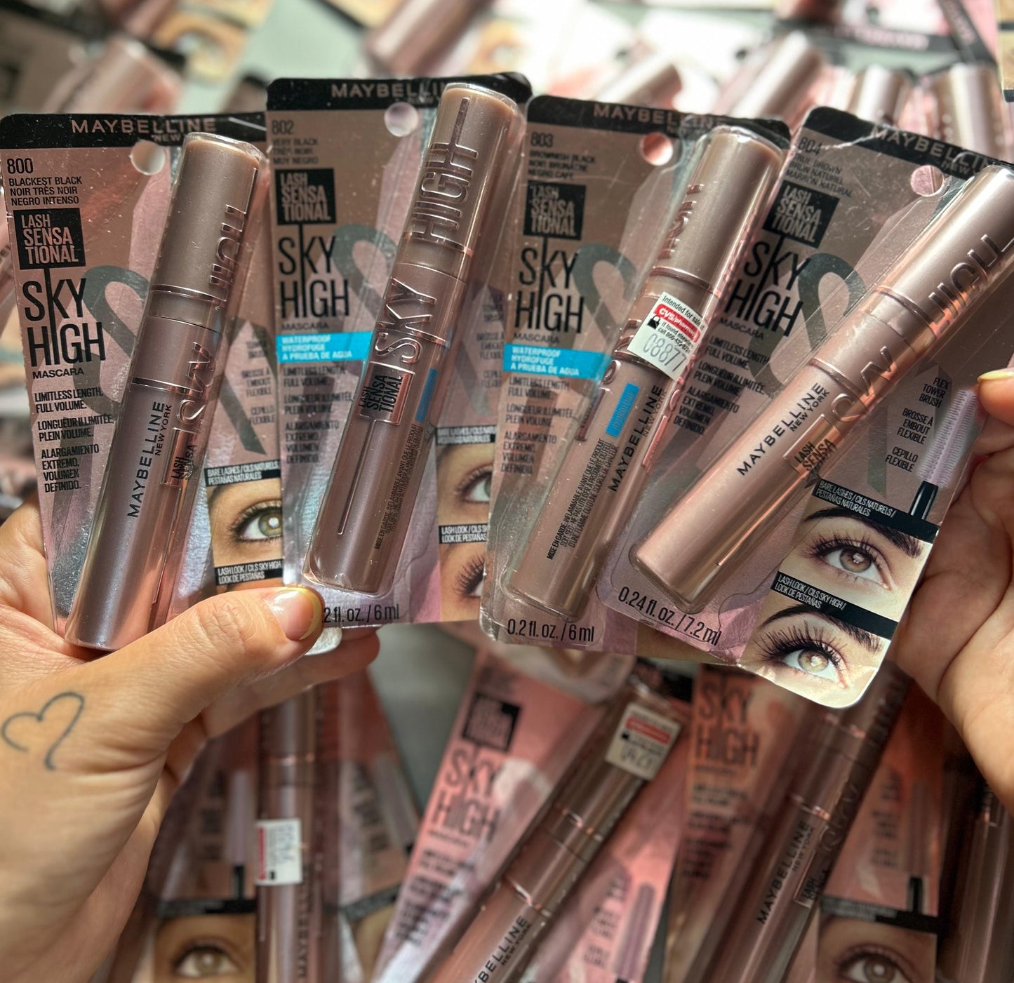 NEGRO / REGULAR LAVABLE - Maybelline Sky High Mascara Encrespador