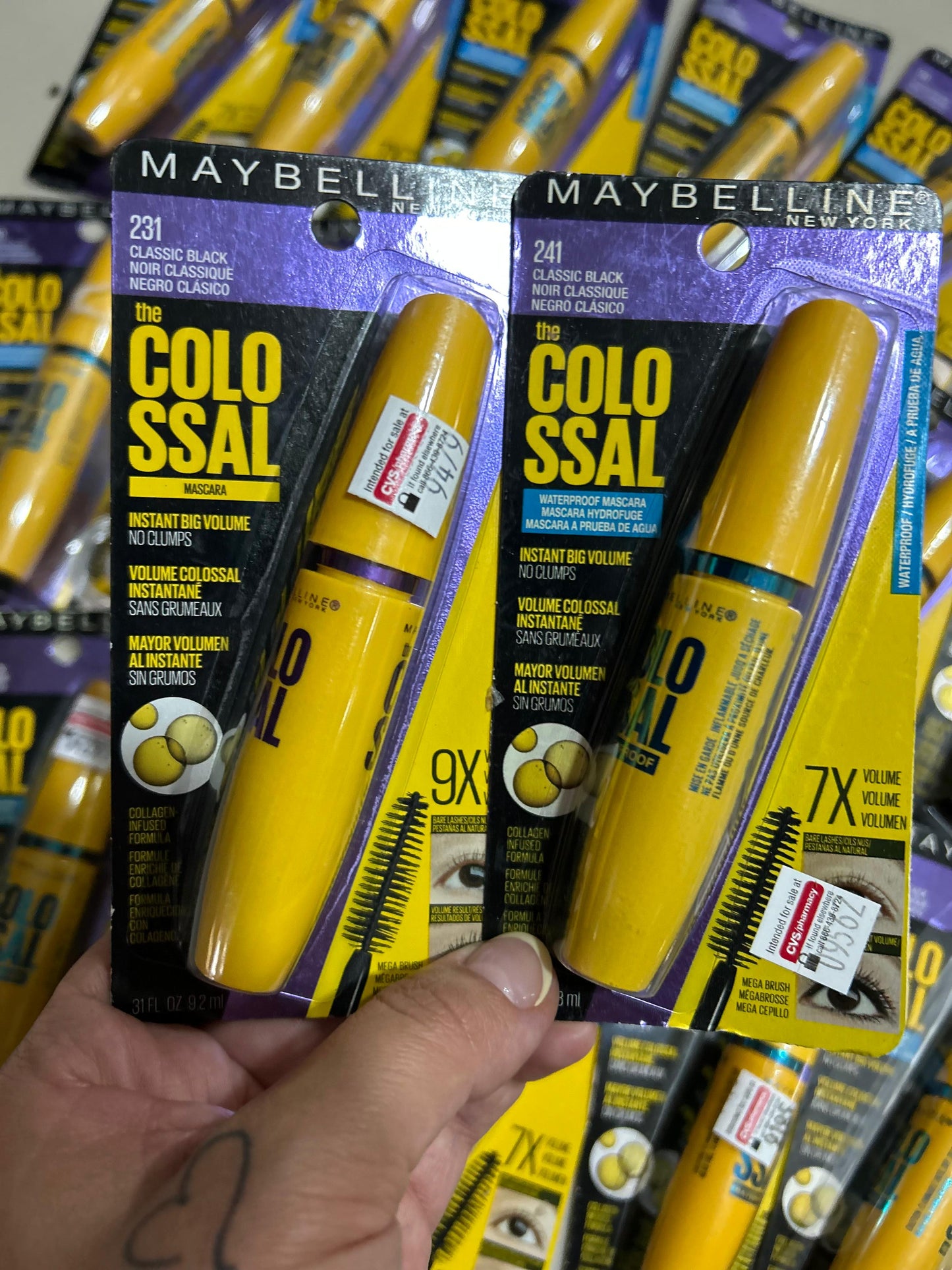NEGRO / REGULAR LAVABLE - Maybelline Colossal Mascara Encrespador