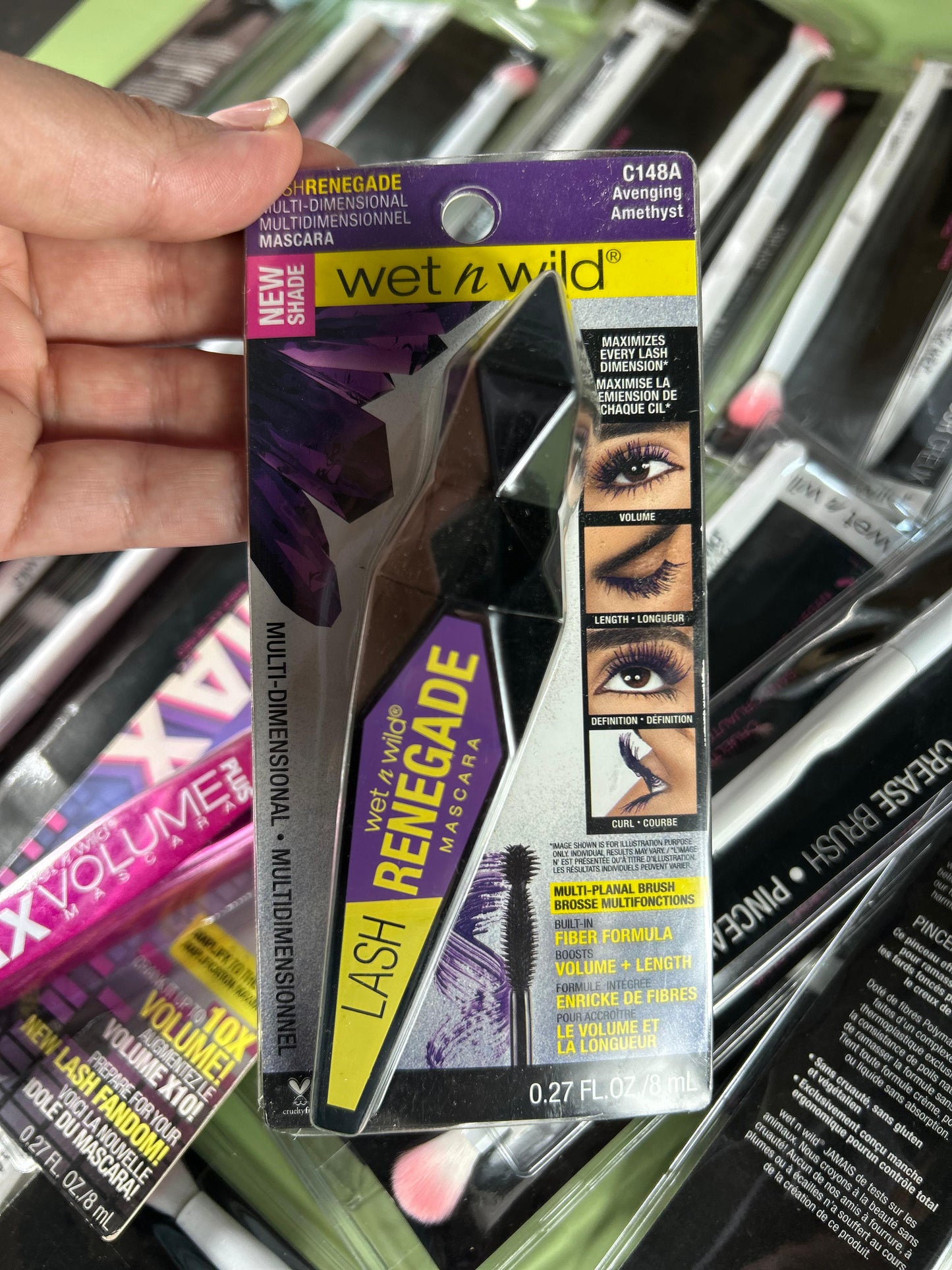 Wet n Wild Lash Renegade Mascara Encrespador - COLOR MORADO