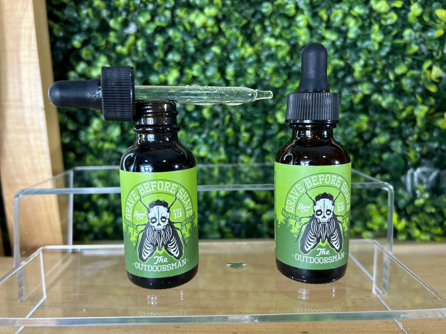 Grave Before Shave Aceite Para Barba De Ingredientes Naturales 1oz - Outdoorsman Blend