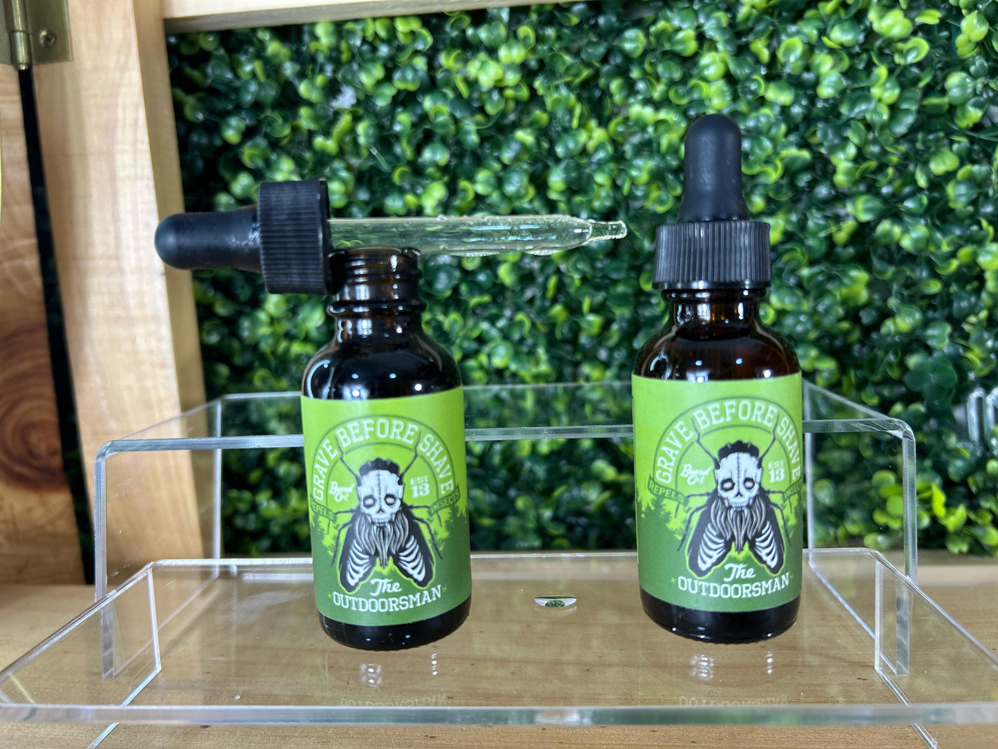 Grave Before Shave Aceite Para Barba De Ingredientes Naturales 1oz - Outdoorsman Blend