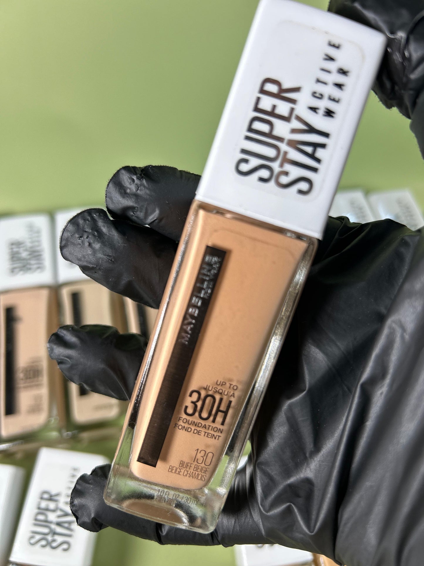 130 BUFF BEIGE - Maybelline Superstay Active Wear Base Liquida 30 Horas Resistente Al Agua