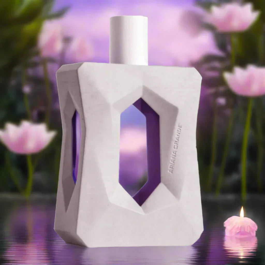Ariana Grande God Is A Woman Perfume Para Mujer Eau De Parfum (100mL/3.4oz)