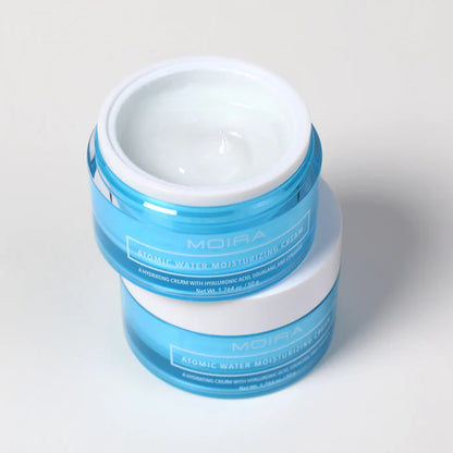MOIRA Atomic Water Crema Facial Hidratante Enriquecida Con 2 % de Niacinamida, Acido Hialurónico, Escualano Vegan, & Ectoína - 50g