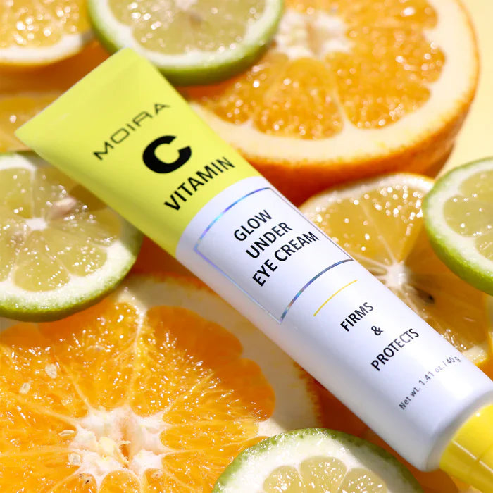 MOIRA Glow Under Eye Crema Iluminadora Para Contorno De Ojos Con Vitamina C & Extractos De Frutas - 20mL