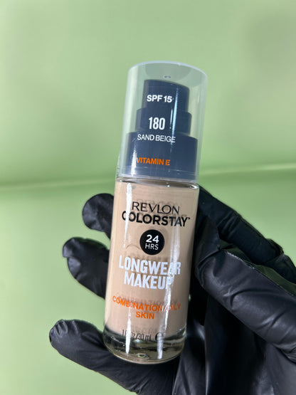 180 SAND BEIGE - Revlon Colorstay Combination Oily Matte Base Liquida 24 Horas Para Piel Grasa Vitamina E & SPF15
